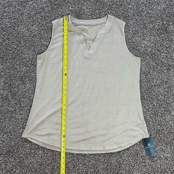 Romanstii Women's Tan Sleeveless Top - Picture 7 of 13